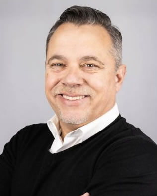 Picture of Eduardo Carvalho